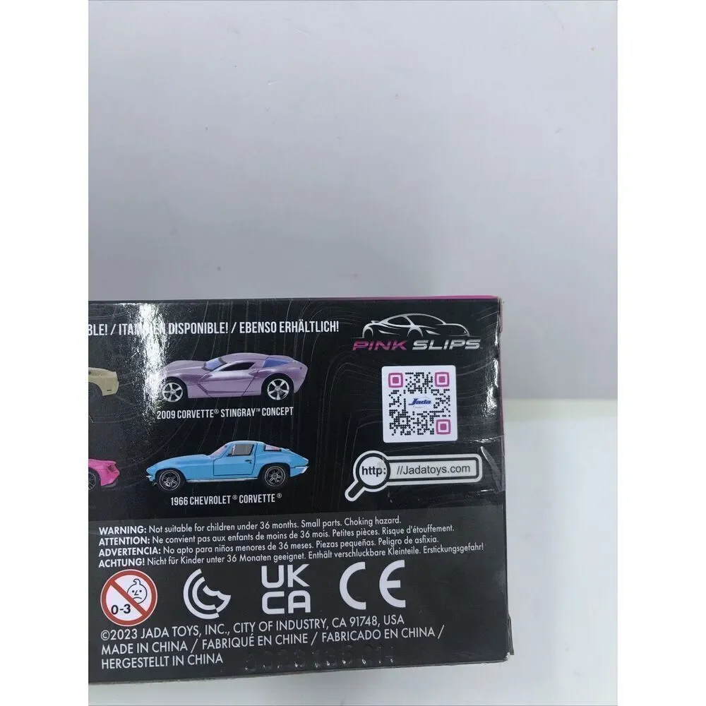 2017 Ford GT, Jada 1:32 Pink Slips Diecast Car . New. Please Read